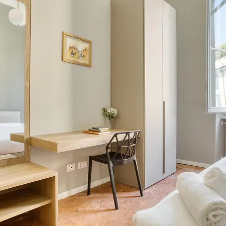 Apartamento Joivy Cute Near Guastalla Gardens