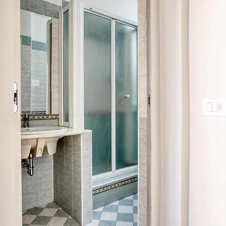 Joivy Cute Near Guastalla Gardens Appartement Milan