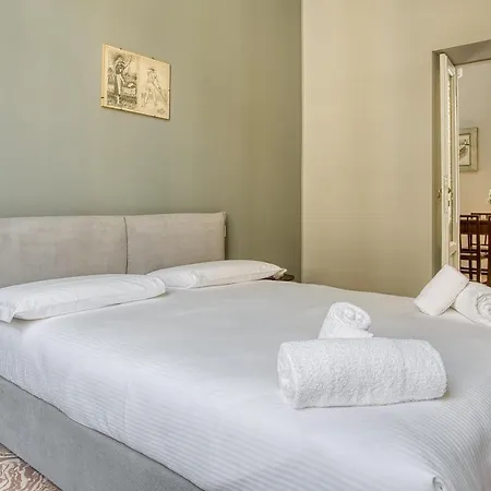 Appartement Joivy Cute Near Guastalla Gardens Milan