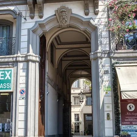Appartement Joivy Cute Near Guastalla Gardens Milan